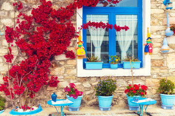 Obraz premium Piękny zakończenie tradycyjny śródziemnomorski dom.