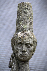 gedenkst&auml;tte f&uuml;r frauen in ploz&eacute;vet, bretagne