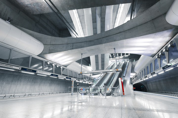 subway station interior © fotopic