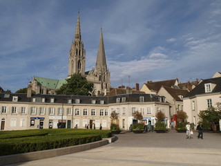 Fototapeta na wymiar Catedral de Chartres en Fracia