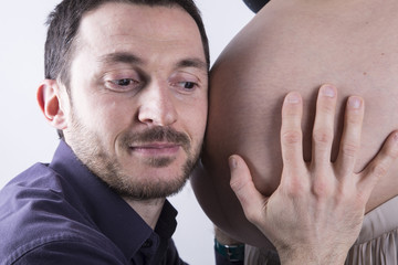 padre e mamma incinta