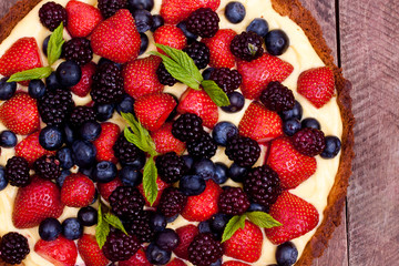 berry tart