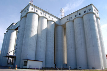 silo © baiajaku