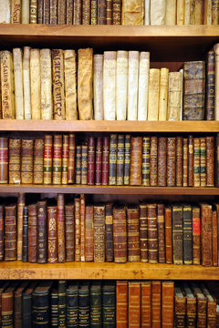Biblioteca, librería, libros antiguos