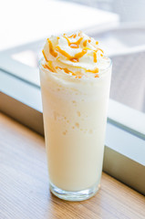 Vaniila smoothie milkshake
