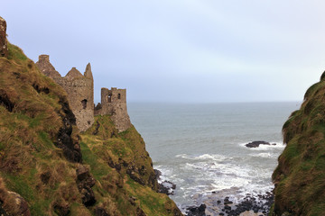 Fototapeta na wymiar Dunluce castle - Northern Ireland
