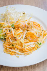 Pad thai