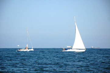 Fototapeta na wymiar The sailboats