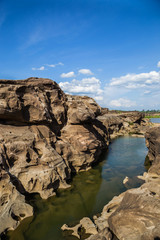 Fototapeta na wymiar Sampanbok wielki kanion na rzece Mekong skryte Tajlandii