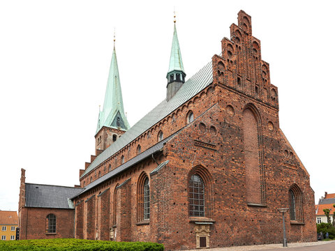 Saint Olaf's Church, Helsingoer