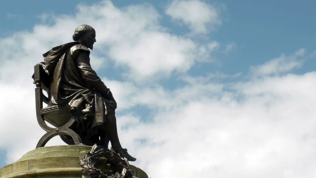 Statue of William Shakespeare.