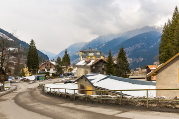 Obraz premium Ski resort town Bad Gastein in winter snowy mountains