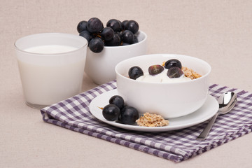 Muesli With Yogurt Breakfast. Black Grapes