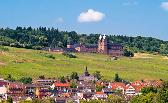 Abtei St. Hildegard oberhalb von R&uuml;desheim im Rheingau