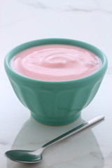 Berries french style yogurt