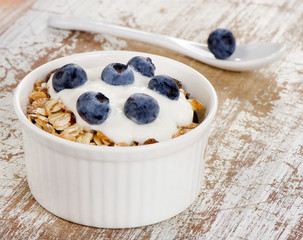 Muesli and yogurt with fresh berries