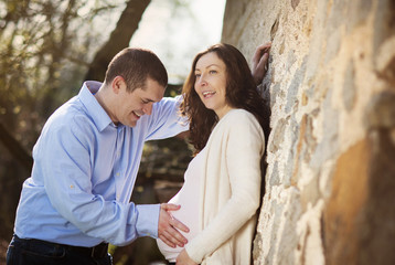 Obraz na płótnie Canvas Pregnant couple