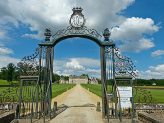 entrée grille château