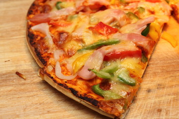 Pizza with diced ham