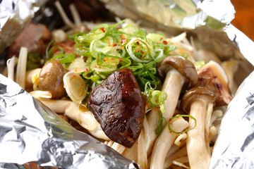 きのこのホイル焼き