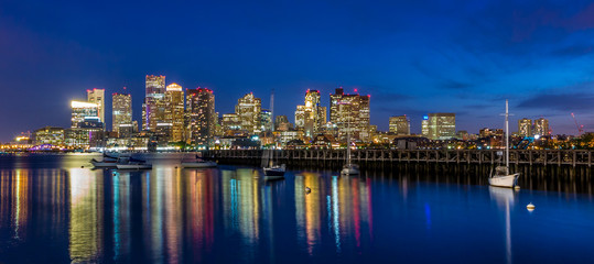 Fototapeta na wymiar Boston downtown skyline panorama