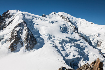 Fototapeta na wymiar View of Mont Blanc mountain range from Aiguille Du Midi in Chamo