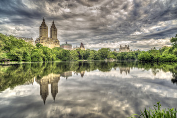 Fototapeta na wymiar The lake Central Park, New York City