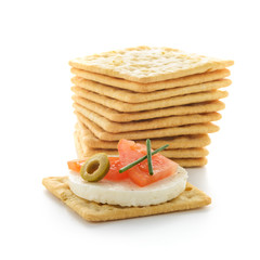 Crackers with cheese and tomato