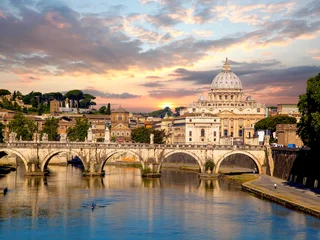 Fotobehang Basilica di San Pietro met brug in Vaticaan, Rome, Italië © Tomas Marek