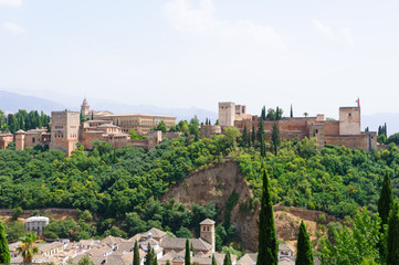 Fototapeta na wymiar Pałac Alhambra w Granadzie, Hiszpania