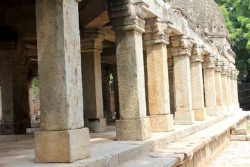 Foto op Plexiglas column of lodhi garden tomb © Amayra
