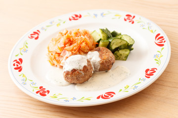 meatballs with cabbage