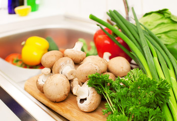  Washing vegetables