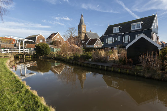 Pequena vila de Marken na Holanda