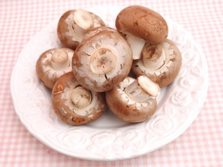 braune champignions