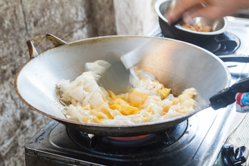 Cooking asian stir-fried noodles