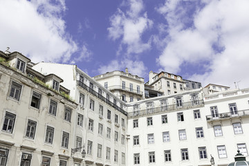 Fototapeta na wymiar Typical facade tile in Lisbon
