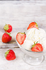 ice cream with strawberry