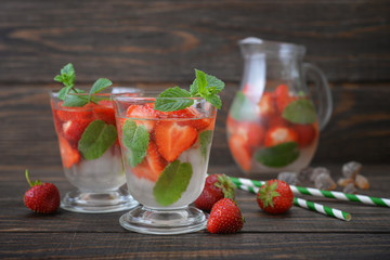 Strawberry mojito