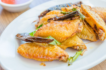 Fried chicken wings