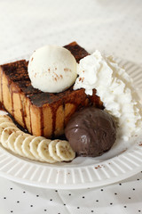 ice cream and toasted bread