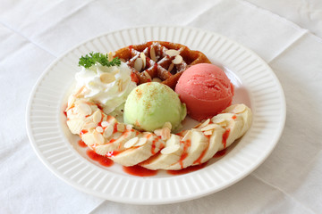ice cream with waffle