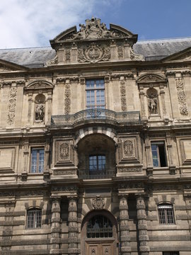 Museo del Louvre en París