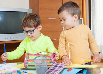 children drawing