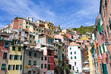 Fototapeta na wymiar Village of Riomaggiore in Cinqueterre, Italy