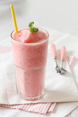 fresh strawberry smoothies drinks