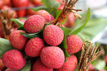 ripe lychee in the market