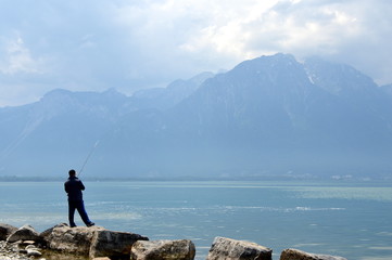 Fototapeta na wymiar fishing in Geneva lake