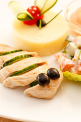 chicken with mashed potatoes for kids menu