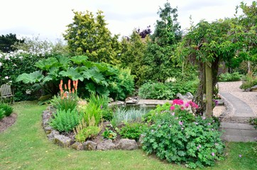Fototapeta na wymiar Large English garden